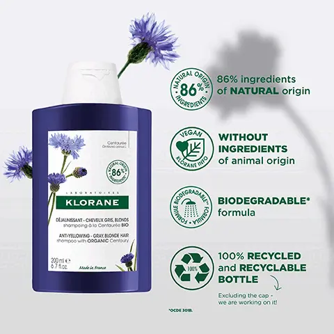 86% ingredients of natural origin. Without ingredients of animal origin. Biodegradable formula. 100% recycled and recyclable bottle, excluding the cap, we are working on it. OCDE 3O1B. Neutralises yellow tones and revived shine of platinum blonde, grey and white hair. 86% ingredients of natural origin, instantly nourishes, detangles and restores. Your hair routine that corrects yellow tones. 1, wash, 2, detangle & nourish. Delicious floral frgarance with notes of ergamot, freesia and peach. Fluid, lathering, pigmented and easy to rinse texture. Does not stain.