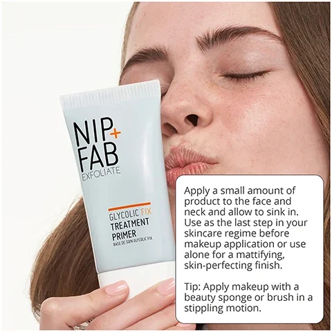apply a small amount of product to the face and neck and allow to sink in. use as the last step in your skincare regimen before makeup application or use alone for a mattifying skin perfecting finish. tip = apply makeup with a beauty sponge or brush in a stippling motion.