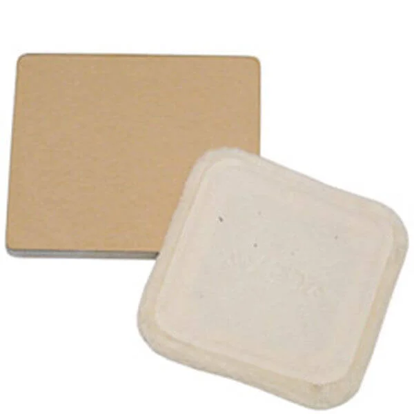 Aveda Inner Light Pressed Powder Refills – Honey 7g Image 1