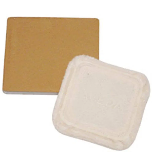 Aveda Inner Light Pressed Powder Refills – Teak (7g) Image 1