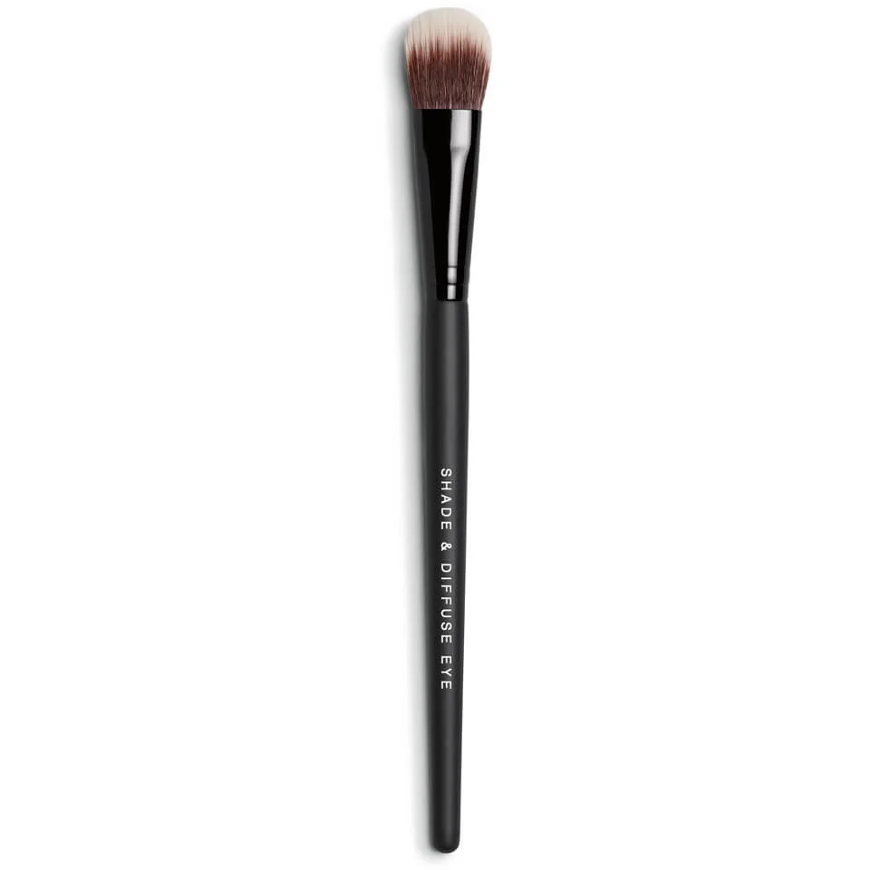 bareMinerals Shade and Diffuse Eye Brush Image 1