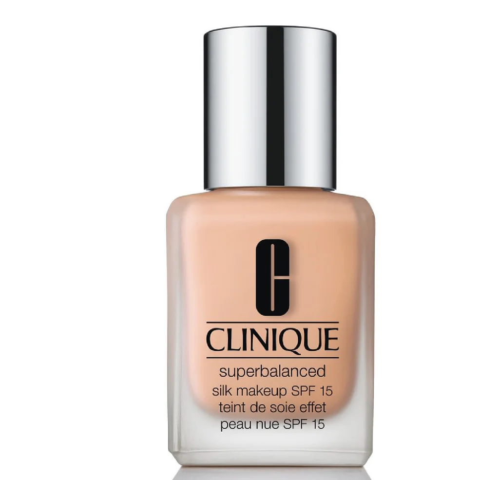 Clinique Superbalanced Silk Makeup Foundation SPF15 (Various Shades) Image 1