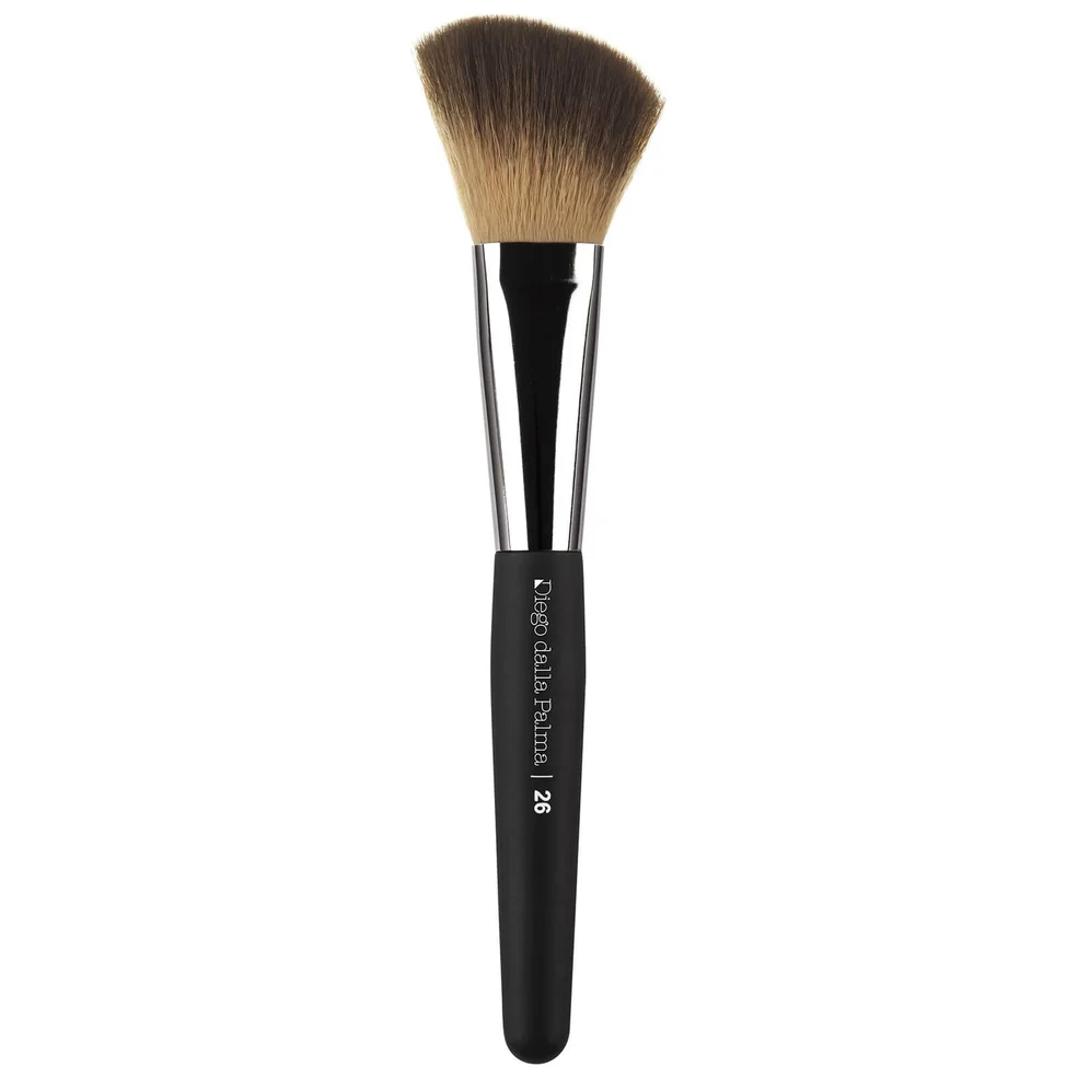 Diego Dalla Palma Oblique Cheekbone Definer Brush Image 1