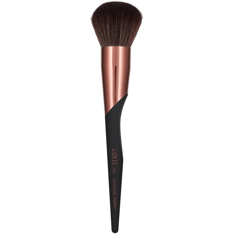 Luxie 734 Airbrush Powder Brush Image 1