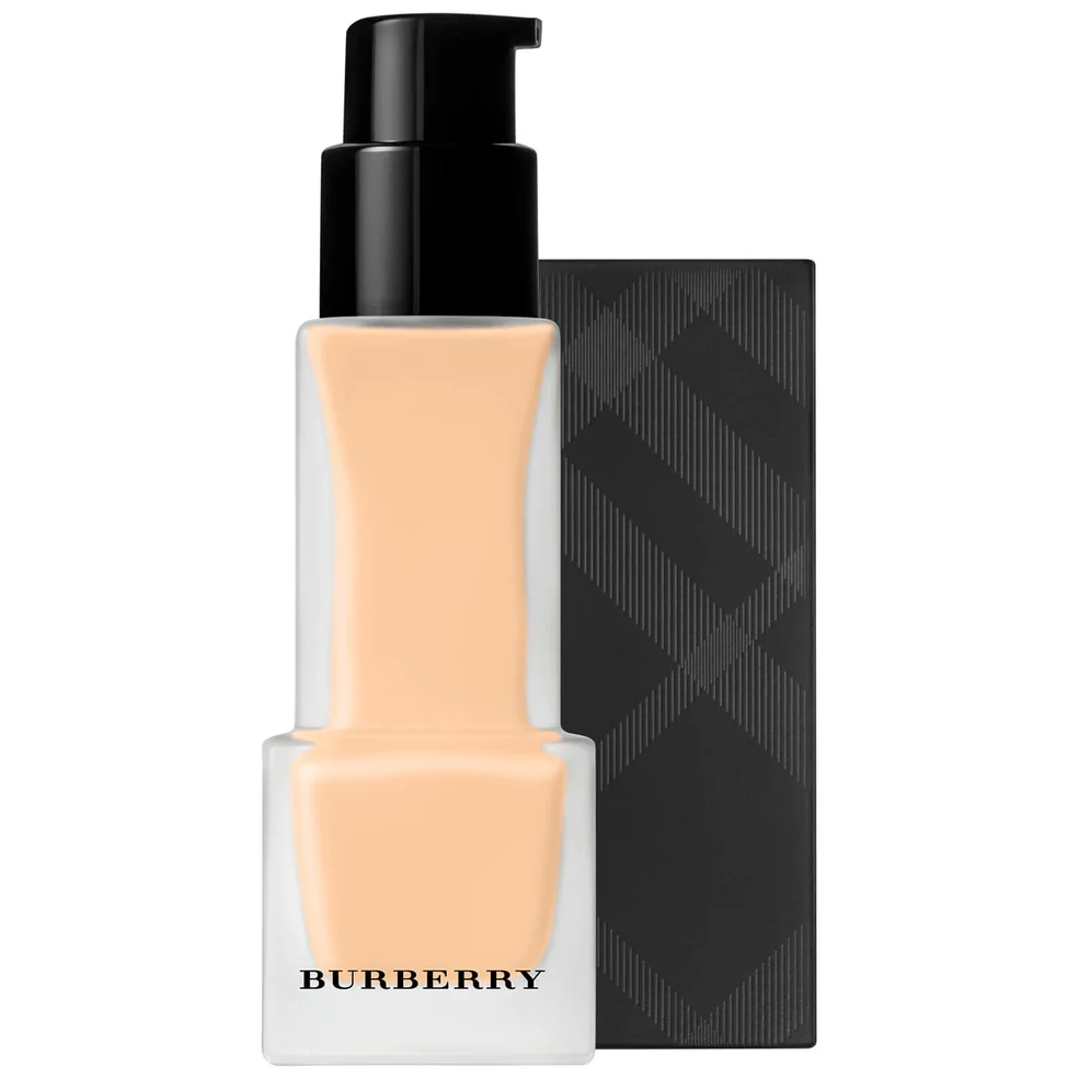 Burberry Matte Glow Fluid Foundation 30ml (Various Shades) Image 1