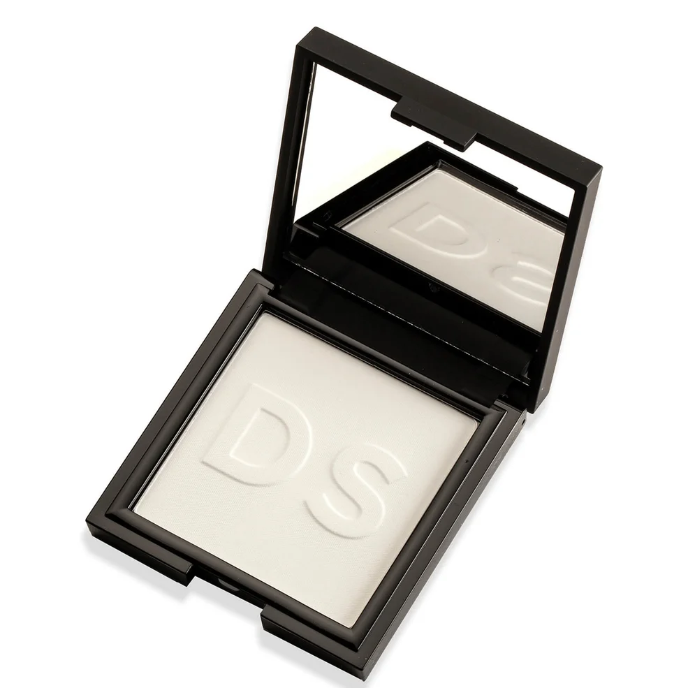 Daniel Sandler Invisible Veil Blotting Powder Image 1