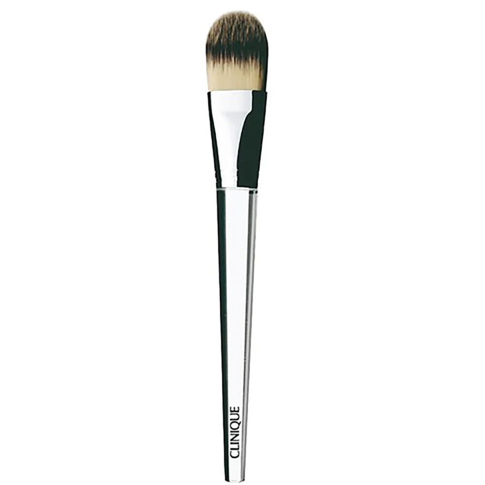 Clinique Foundation Brush Image 1