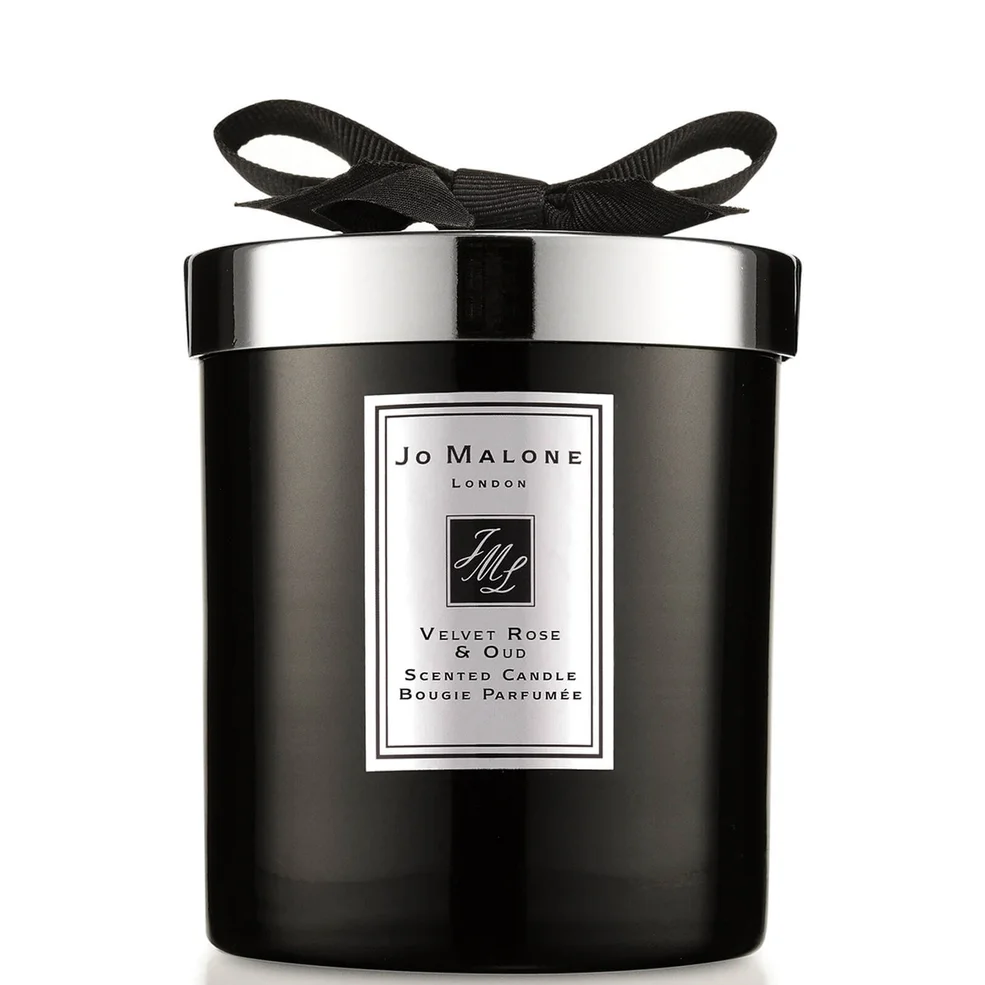 Jo Malone London Velvet Rose and Oud Classic Candle Image 1