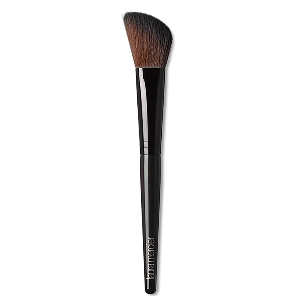 Laura Mercier Angled Cheek Contour Brush Image 1