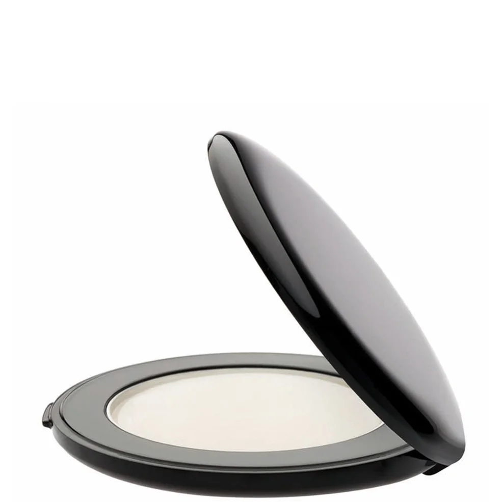 Serge Lutens Noire Hostie Skin Perfector Image 1