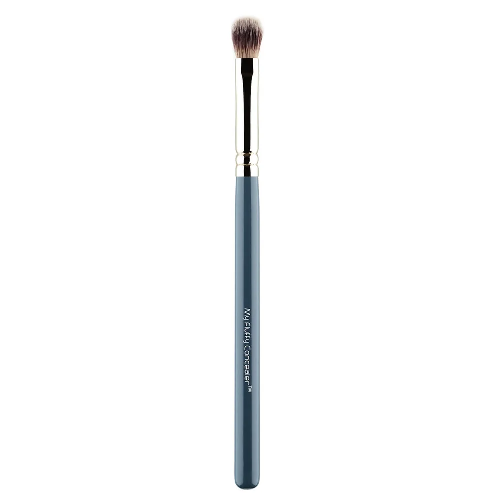 MYKITCO. 0.3 My Fluffy Concealer Brush Image 1