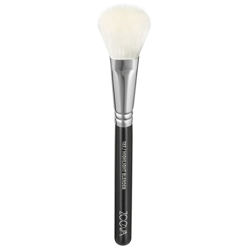ZOEVA 132 Vegan Highlight Blender Brush Image 1
