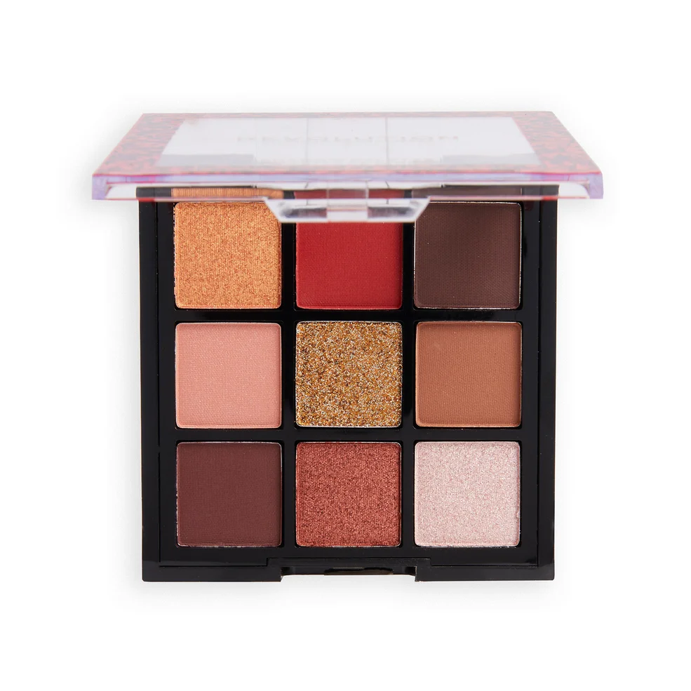 Makeup Revolution Deadly Illusion Shadow Palette Image 1