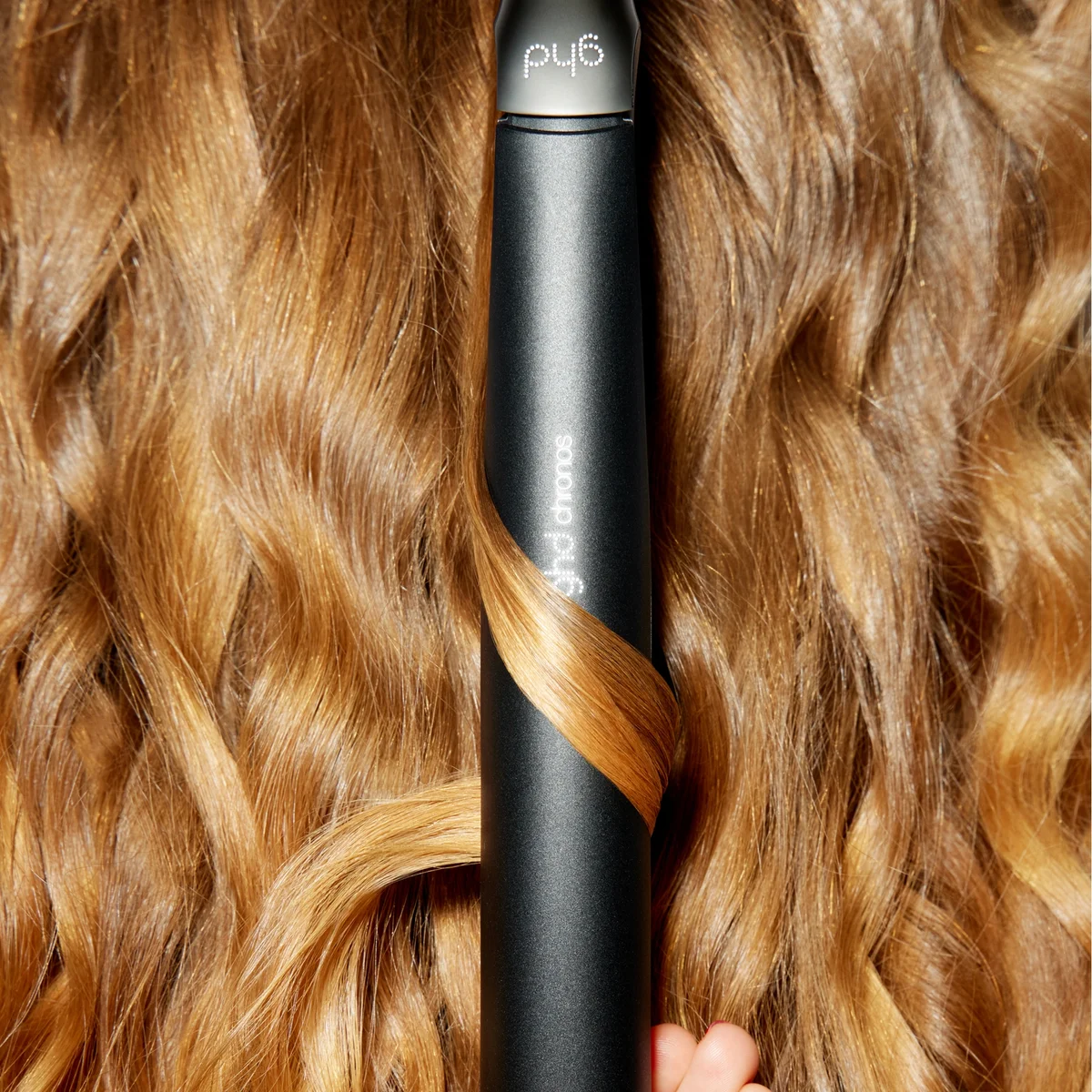 ghd Chronos Hair Straightener Black LOOKFANTASTIC