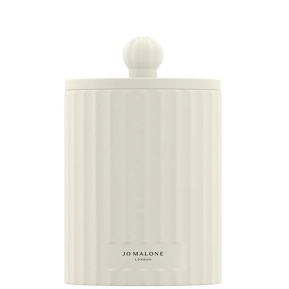Jo Malone London Wild Berry & Bramble Townhouse Candle 300g Image 1