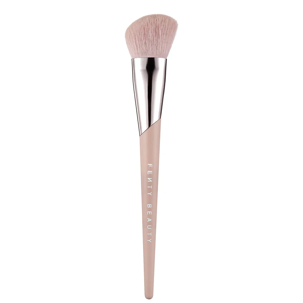 Fenty Beauty Face Shaping Brush - 125 Image 1