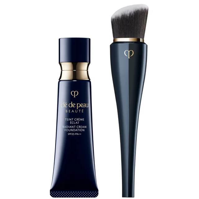 Clé de Peau Beauté Radiant Cream Foundation 21ml & High Coverage Foundation Brush (Various Shades) (Worth £188)
