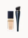 Clé de Peau Beauté Radiant Fluid Foundation Natural I10 & Clé de Peau Beauté High Coverage Foundation Brush