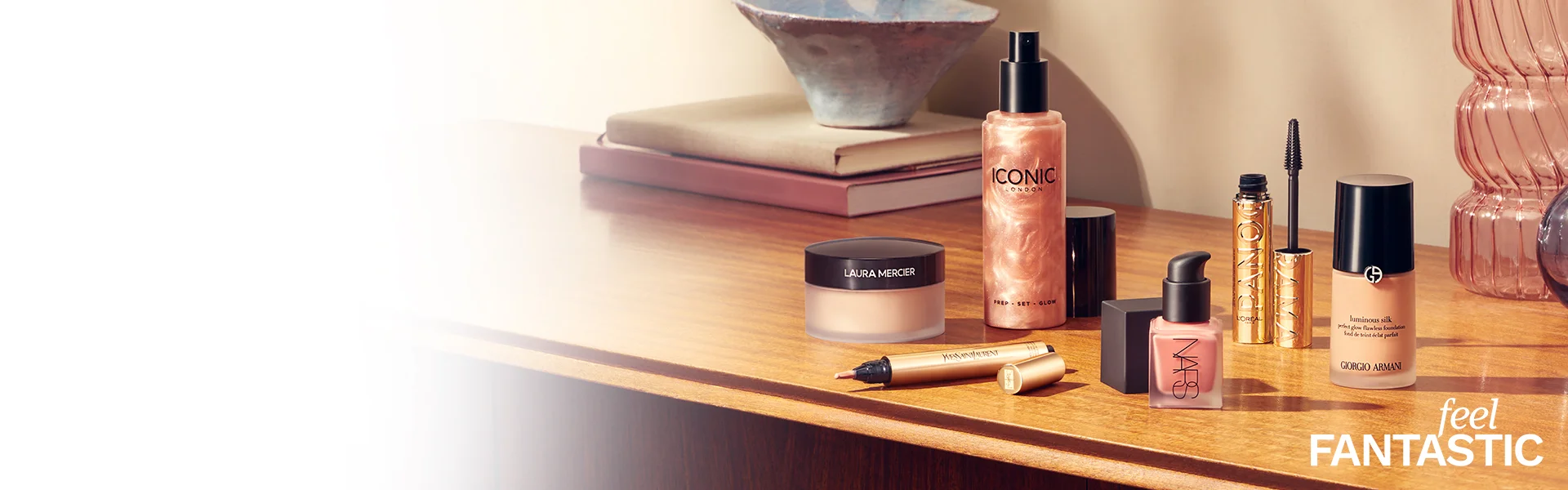 FEEL FANTASTIC MAKEUP